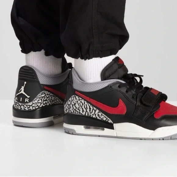 Nike Air JORDAN LEGACY 312 BRED CEMENT (color) EUC size 13 - Picture 1 of 15